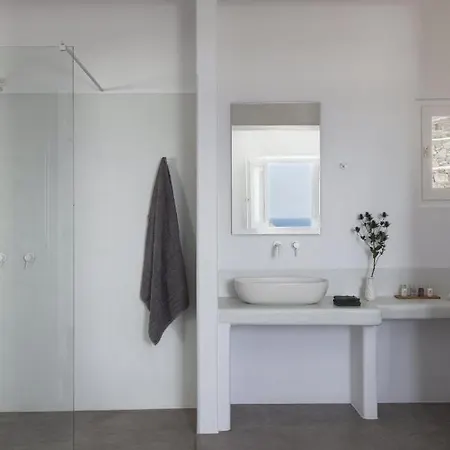 Villa Lydia With Stunning View, By Red Windmill